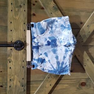 GAP Women's Tie Dye  Blue Jean Shorts Size 2 / 26 High Rise Khaki Short Stretxh